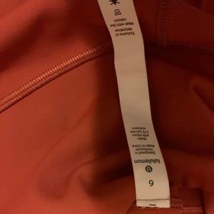 lululemon athletica Pants - Lulu leggings size 6!!!!! lululemon athletica Pants - Lulu leggings size 6!!!!!